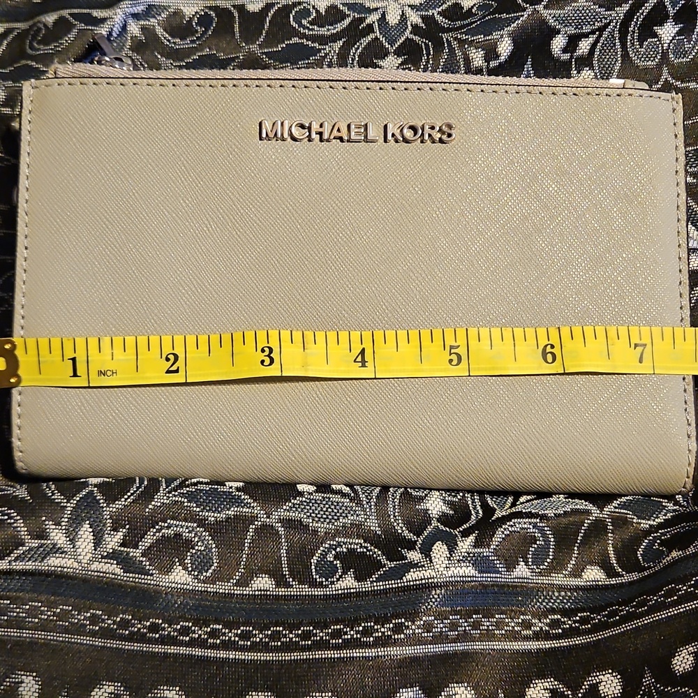 MICHAEL KORS Taupe Saffiano Wristlet - Picture 6 of 6